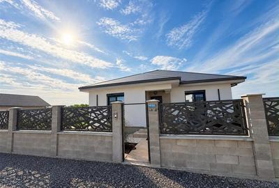 Casă cu 3 camere cu Teren 500 Mp în Sântandrei