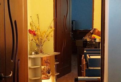 Casă cu 3 camere cu Teren 1200 Mp în Calopăr