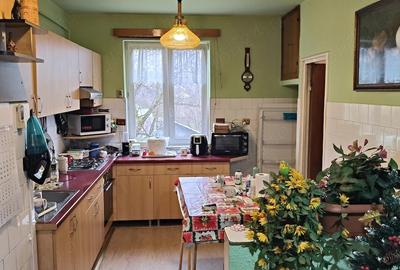Apartament cu 3 camere decomandat în Central - 2
