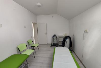 Apartament cu 3 camere semidecomandat în Central - 9
