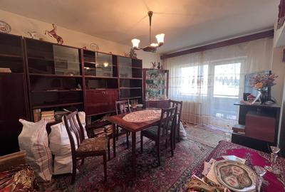 Apartament cu 2 camere decomandat în Decebal
