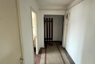 Apartament cu 3 camere semidecomandat, mobilat în Podu Roș - 5