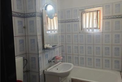 Apartament cu 2 camere semidecomandat în Sud