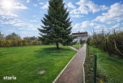 Casă cu 5 camere cu Teren 1500 Mp în Snagov