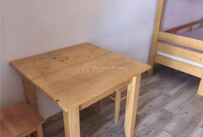 Casă cu 10 camere cu Teren 300 Mp în Cristian - 2