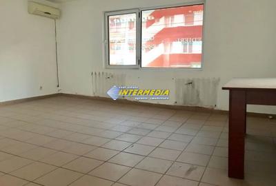 Spațiu comercial, de 37 mp, în Cetate