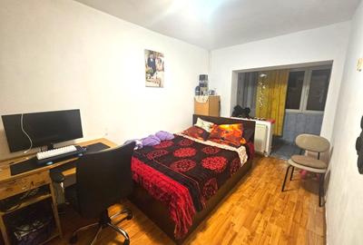 Apartament cu 3 camere decomandat în Aviației - 4