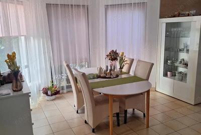 Casă cu 4 camere cu Teren 453 Mp în Belvedere