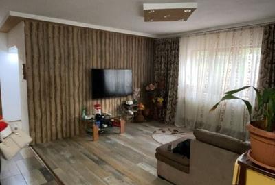 Casă cu 4 camere cu Teren 800 Mp în Central - 8