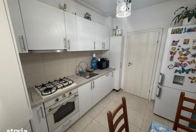 Apartament cu 2 camere decomandat în Fundeni