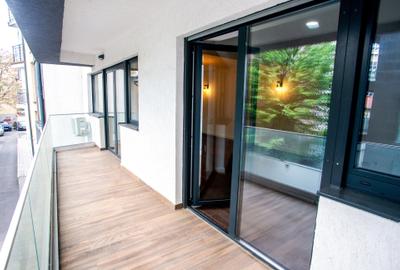Apartament cu 3 camere decomandat în Polonă - 12