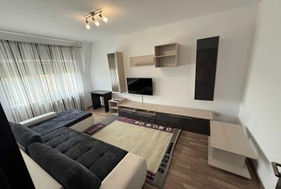 Apartament cu 3 camere decomandat în Girocului - 1