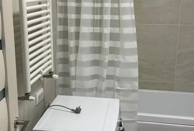 Garsonieră decomandată în Muncii