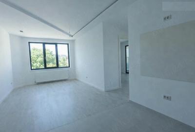 Apartament cu 3 camere decomandat în Berceni