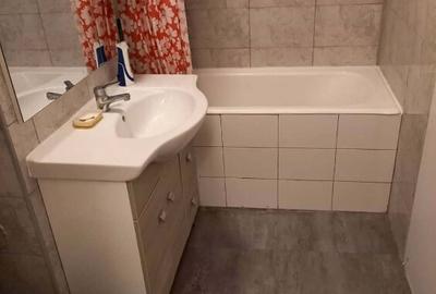 Apartament cu 3 camere semidecomandat în Berceni - 12