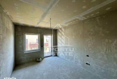 Casă cu 4 camere cu Teren 316 Mp în Dumbrăvița