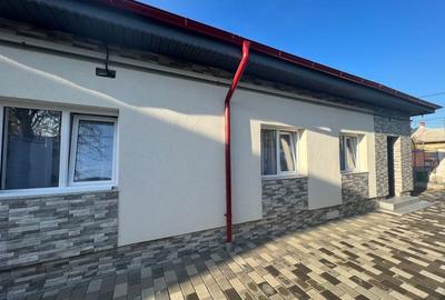 Casă cu 3 camere cu Teren 600 Mp în Central - 3