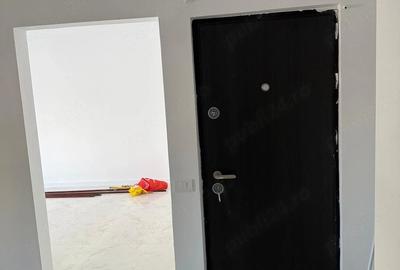 Spațiu comercial, de 50 mp, în Central - 4