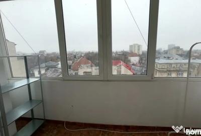Apartament cu 2 camere decomandat în Moșilor