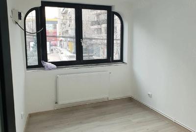 Spațiu comercial, de 40 mp, în Ultracentral - 2