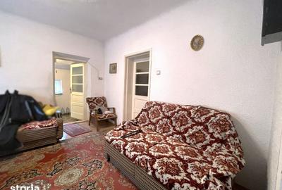 Casă cu 3 camere cu Teren 1231 Mp în Afumați - 1
