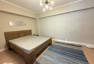 Apartament cu 3 camere în Victoriei