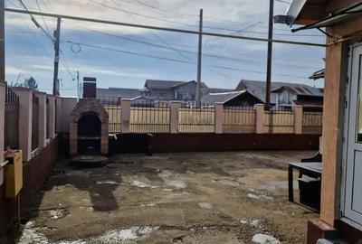 Casă cu 5 camere cu Teren 430 Mp în Șipotu - 2