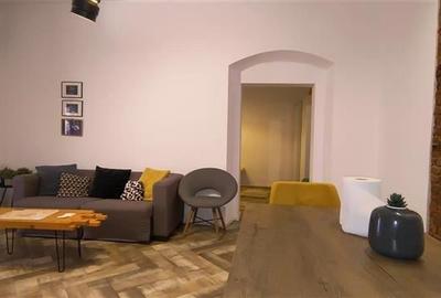 Apartament cu 2 camere decomandat, mobilat în Central - 1