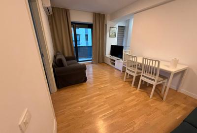 Apartament cu 3 camere semidecomandat în Domenii