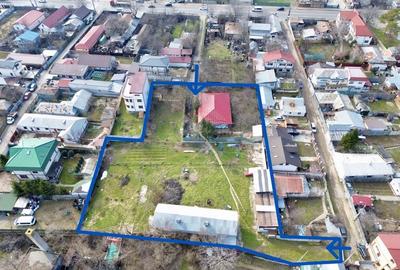 Casă cu 4 camere cu Teren 3495 Mp în Nord-Est