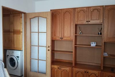 Apartament cu 2 camere nedecomandat în Florilor - 1