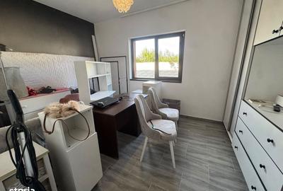 Casă cu 4 camere în Central - 6