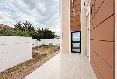 Duplex cu 6 camere cu Canalizare în Ghiroda - 3