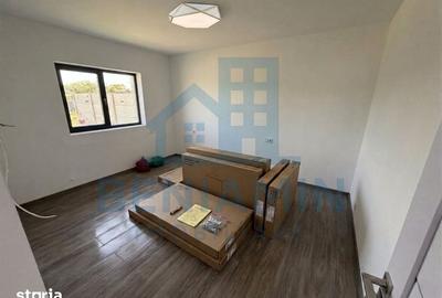 Casă cu 3 camere cu Teren 350 Mp în Ghercești - 3