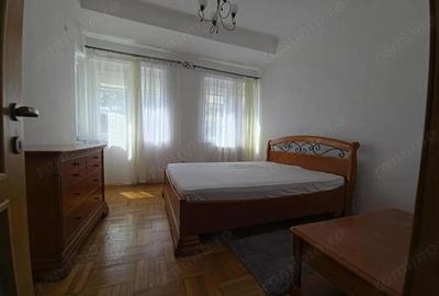 Apartament cu 3 camere semidecomandat în Central - 15
