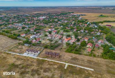 Casă cu 4 camere cu Teren 360 Mp în Sânandrei