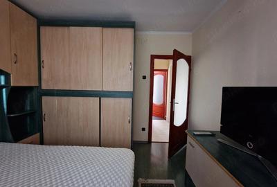 Apartament cu 3 camere decomandat în Cantemir - 2