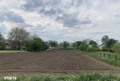 Teren de 2320 mp, în Bosanci