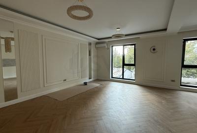 Apartament cu 2 camere decomandat în Băneasa