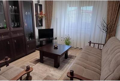 Apartament cu 2 camere semidecomandat, mobilat în Ultracentral