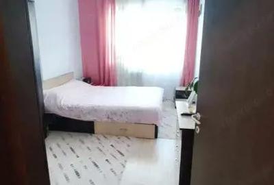 Apartament cu 2 camere decomandat în Uverturii - 2