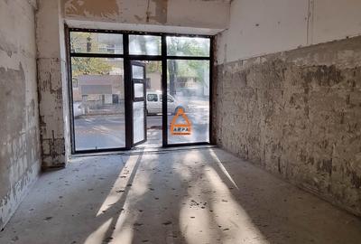 Spațiu comercial, de 222 mp, în Nicolina - 6