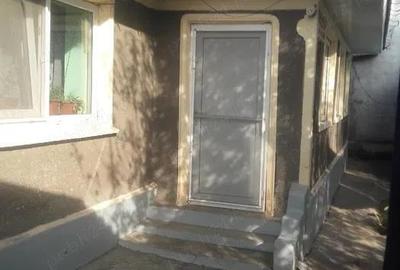 Casă cu 3 camere în Turnu Măgurele
