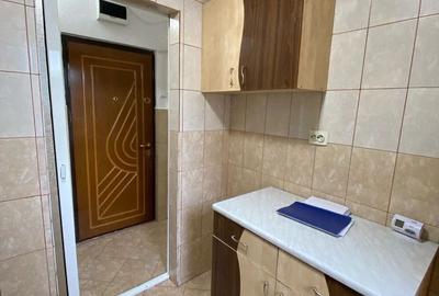 Apartament cu 2 camere semidecomandat, mobilat în Micro 38 - 3