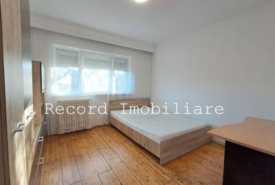 Apartament cu 3 camere decomandat în Mănăștur