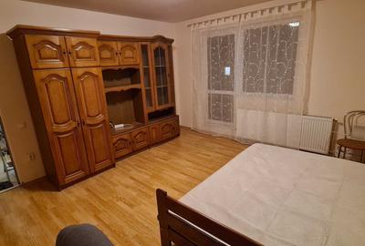 Garsonieră decomandată în Zorilor - 2