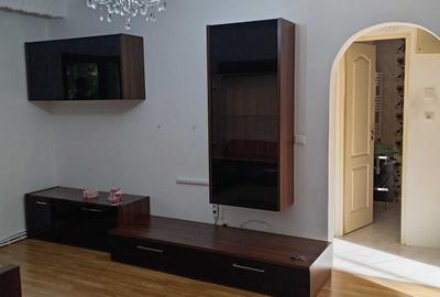 Apartament cu 2 camere semidecomandat în Exterior Vest