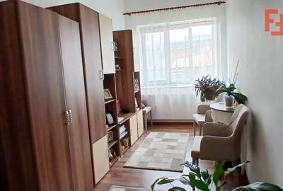 Casă individuală cu 4 camere cu Canalizare în Sânandrei - 1