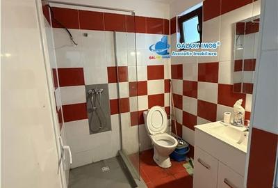 Casă cu 7 camere cu Teren 300 Mp în Central - 15