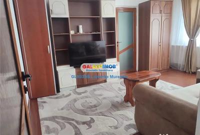 Apartament cu 2 camere decomandat în Micro 6 - 6